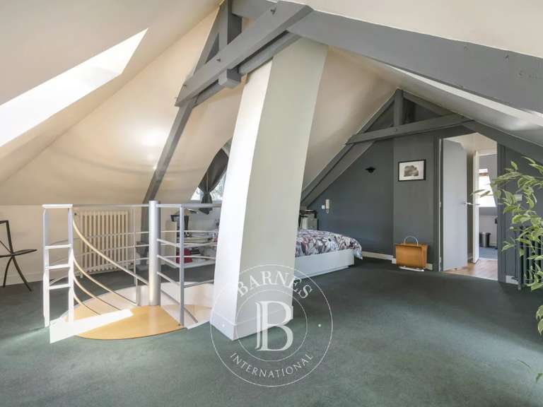 Maison Bry-sur-Marne - 227m²