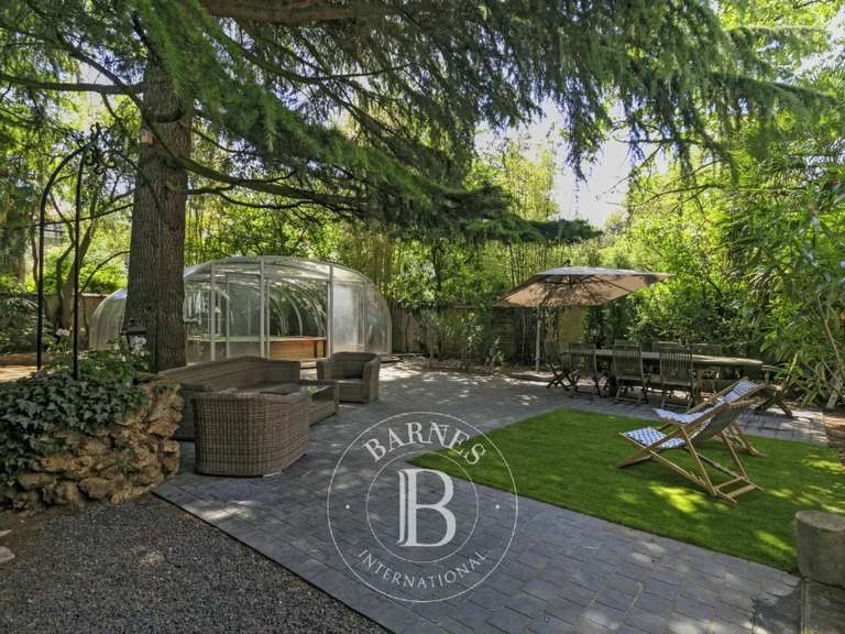 Maison Bry-sur-Marne - 227m²