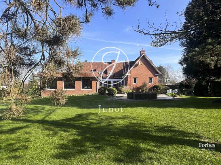 Maison Wervicq-Sud - 6 chambres - 330m²