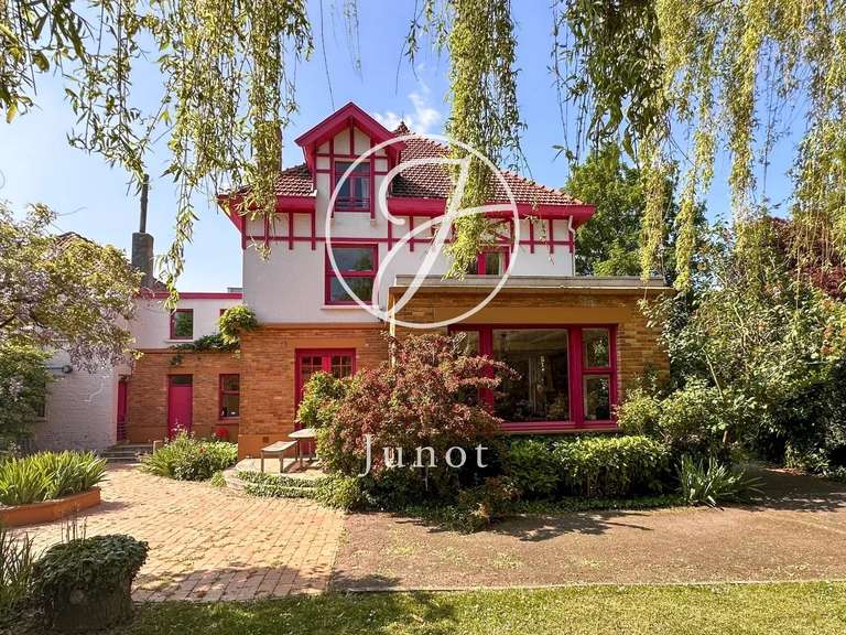 Maison Wavrin - 7 chambres - 273m²