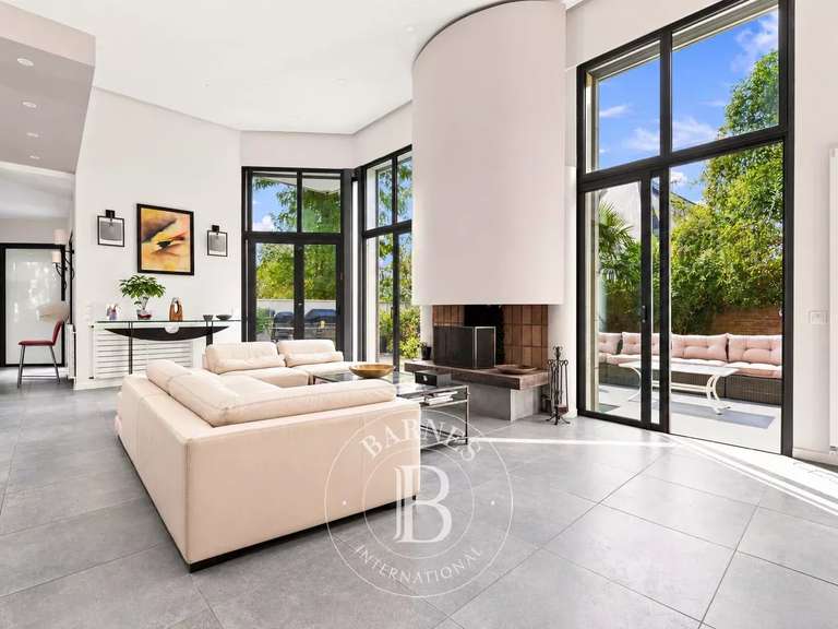 Maison Saint-Maur-des-Fossés - 5 chambres - 320m²