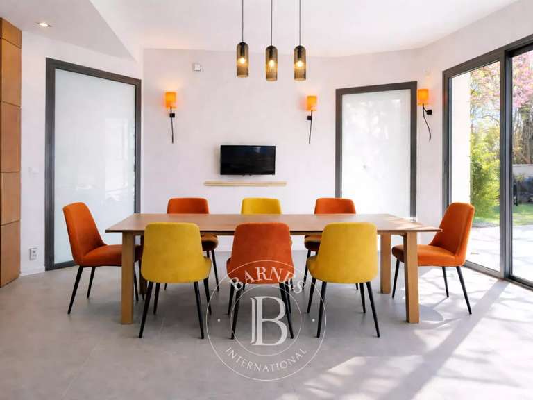 Maison Saint-Maur-des-Fossés - 5 chambres - 320m²