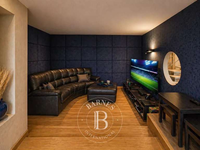 Maison Saint-Maur-des-Fossés - 5 chambres - 320m²