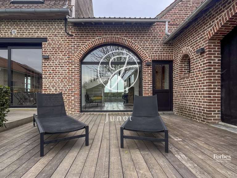 Maison Quesnoy-sur-Deûle - 5 chambres - 310m²