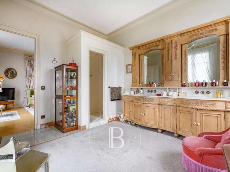 Maison Ablon-sur-Seine - 5 chambres - 478m²