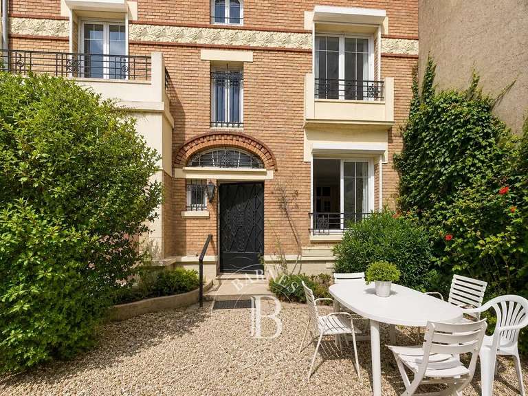 Maison Saint-Mandé - 7 chambres - 256m²