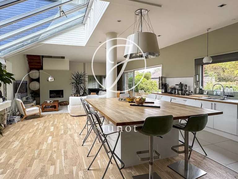 Maison Marcq-en-Baroeul - 6 chambres - 240m²