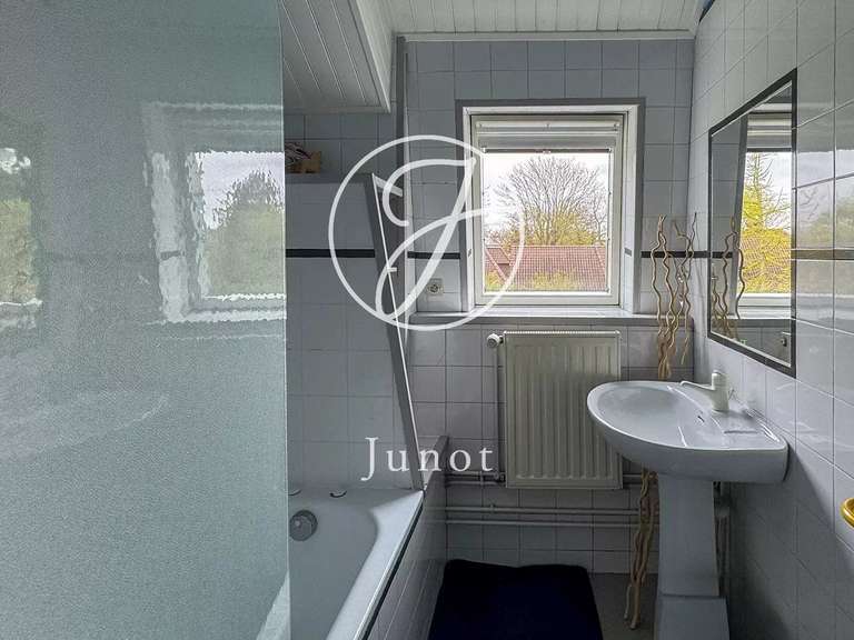 Maison Marcq-en-Baroeul - 6 chambres - 240m²