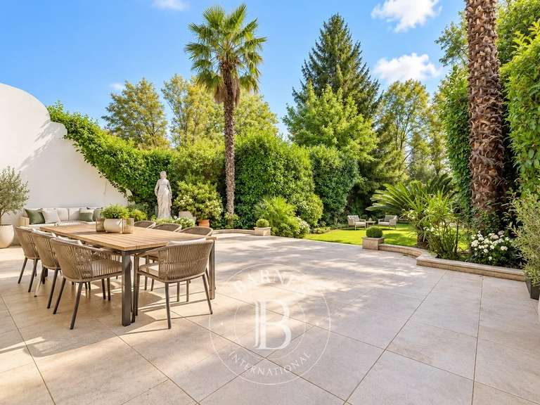 Maison Nogent-sur-Marne - 4 chambres - 280m²