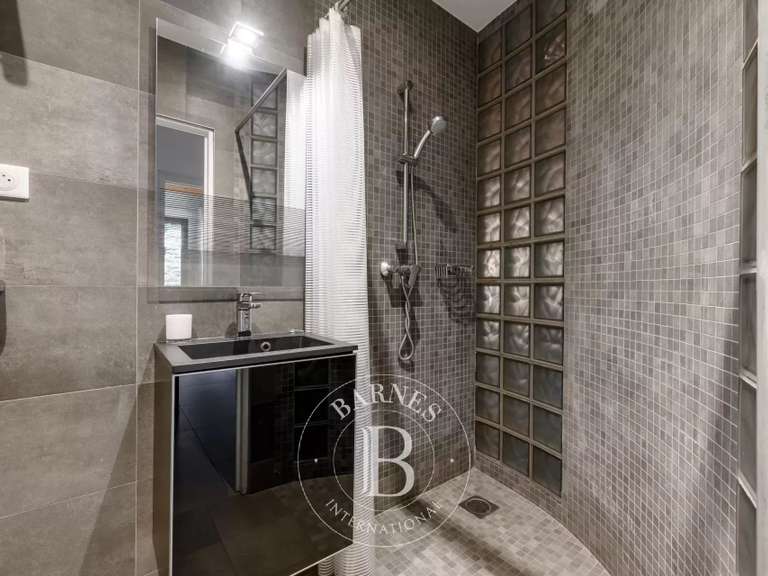 Maison Saint-Maur-des-Fossés - 5 chambres - 235m²