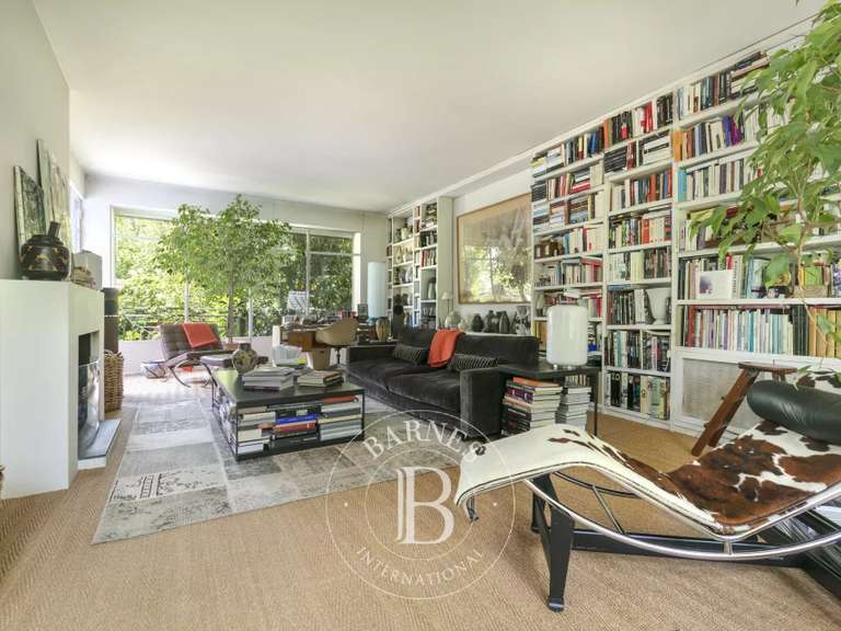 Maison Saint-Maur-des-Fossés - 5 chambres - 248m²