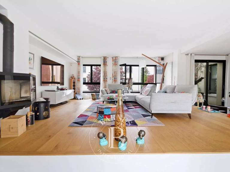 Maison Saint-Maur-des-Fossés - 4 chambres - 306m²