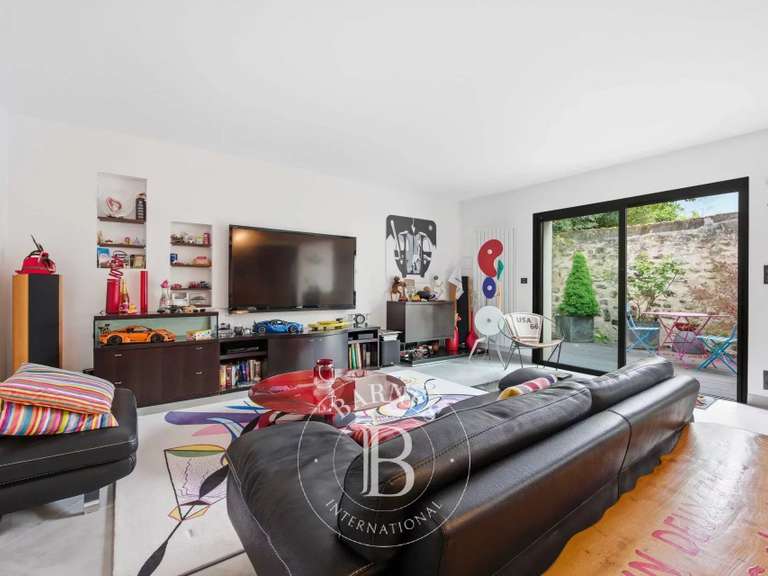 Maison Saint-Maur-des-Fossés - 4 chambres - 306m²
