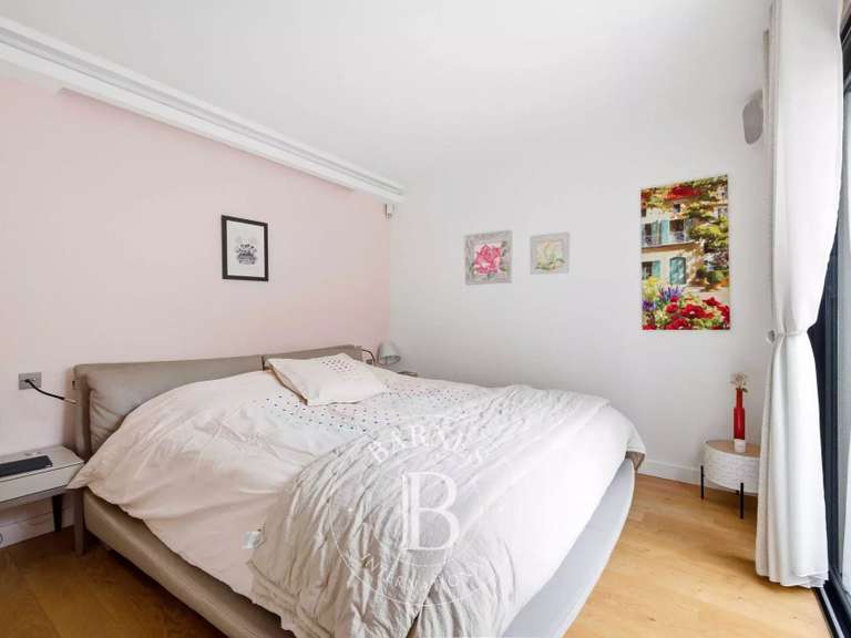 Maison Saint-Maur-des-Fossés - 4 chambres - 306m²