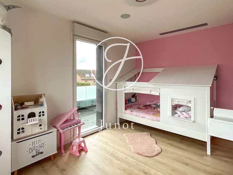 Maison Cysoing - 5 chambres - 386m²