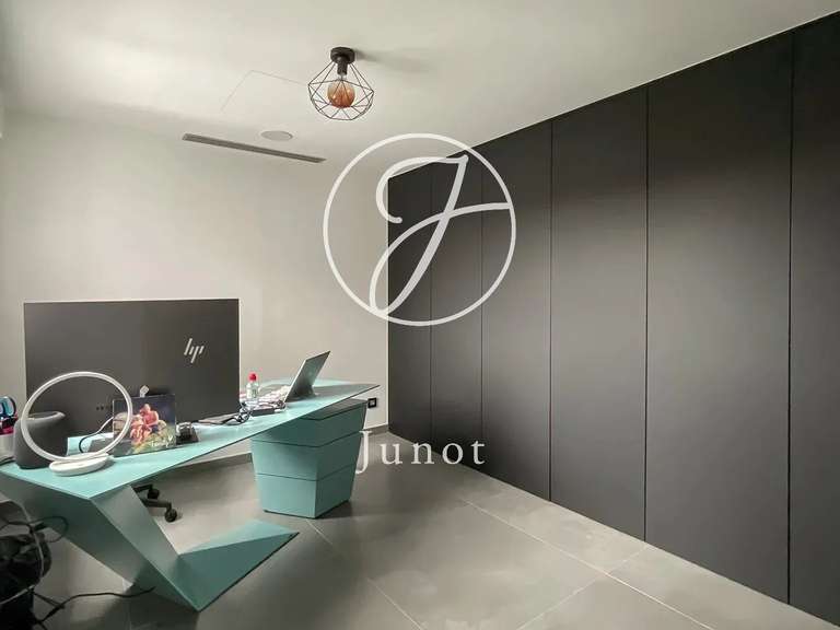 Maison Cysoing - 5 chambres - 386m²