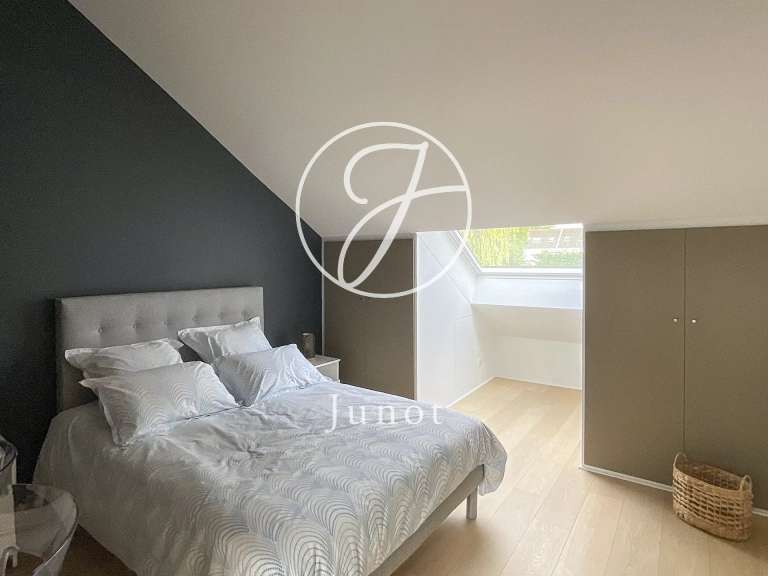 House Marcq-en-Baroeul - 4 bedrooms - 246m²