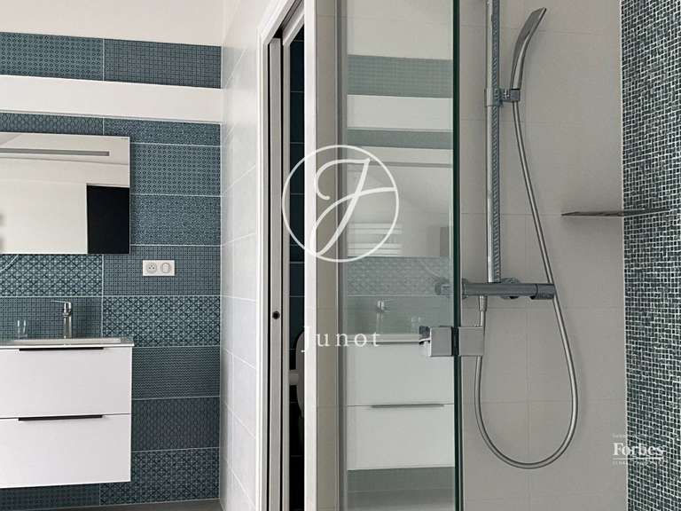 House Marcq-en-Baroeul - 4 bedrooms - 246m²