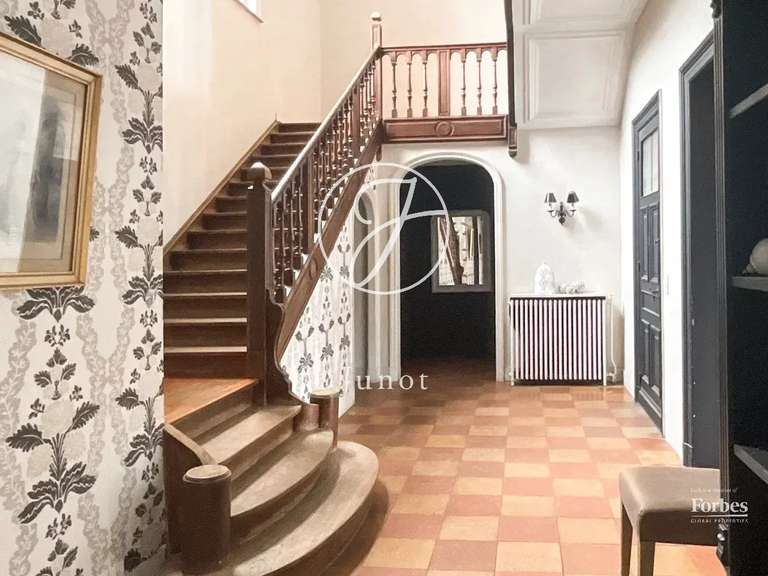 Maison Tourcoing - 7 chambres - 407m²