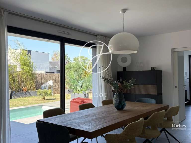 House Cappelle-en-Pévèle - 4 bedrooms - 217m²