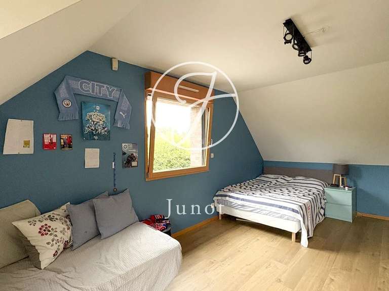 Maison Camphin-en-Pévèle - 6 chambres - 212m²