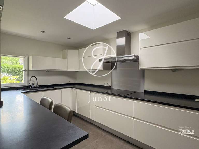 Maison Villeneuve-d'Ascq - 3 chambres - 108m²