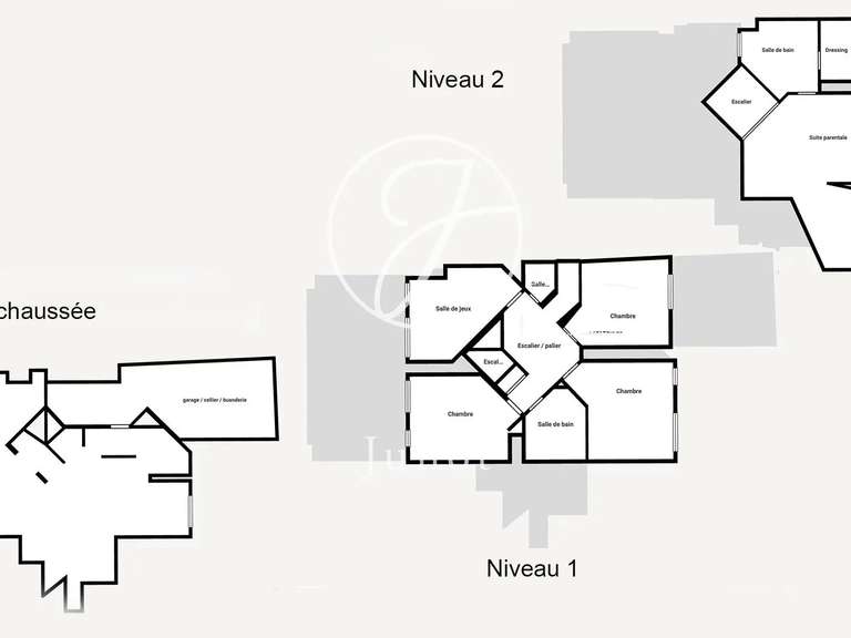 House Marcq-en-Baroeul - 4 bedrooms - 185m²