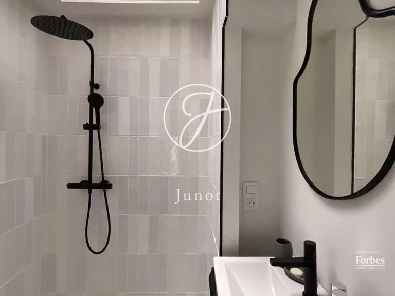 Maison Roubaix - 5 chambres - 287m²