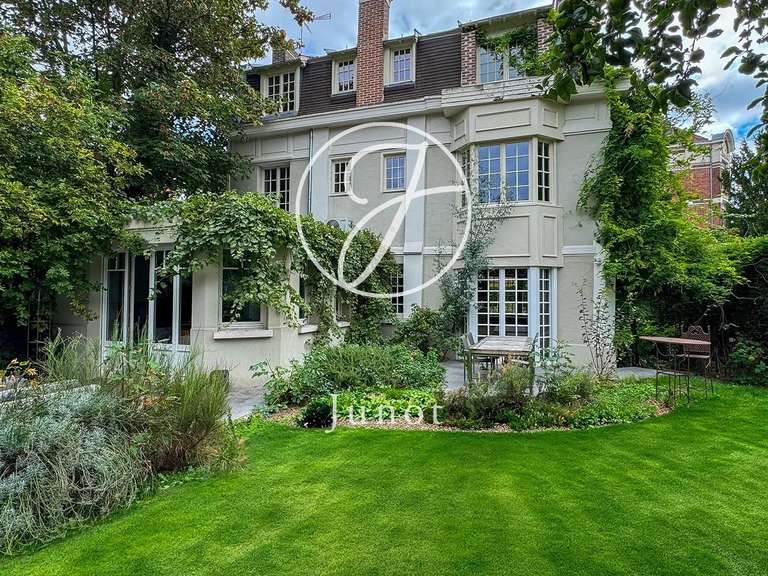 Maison Lille - 6 chambres - 265m²