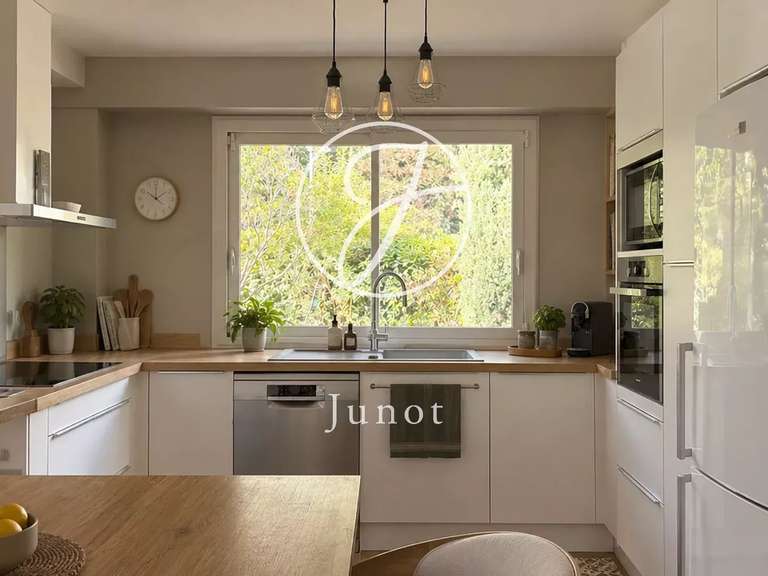 Maison Villeneuve-d'Ascq - 3 chambres - 108m²