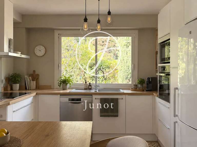Maison Villeneuve-d'Ascq - 4 chambres - 108m²