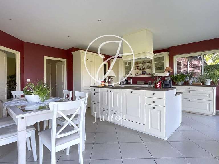 House Mérignies - 5 bedrooms - 271m²