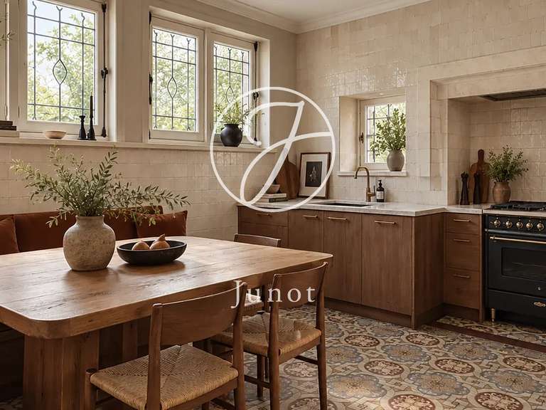 Maison Mons-en-Baroeul - 9 chambres - 285m²