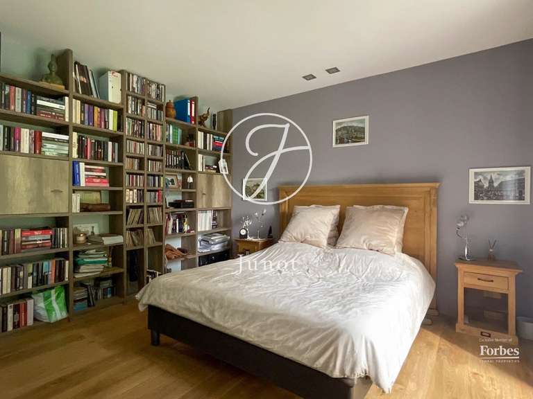 Maison Mérignies - 5 chambres - 220m²