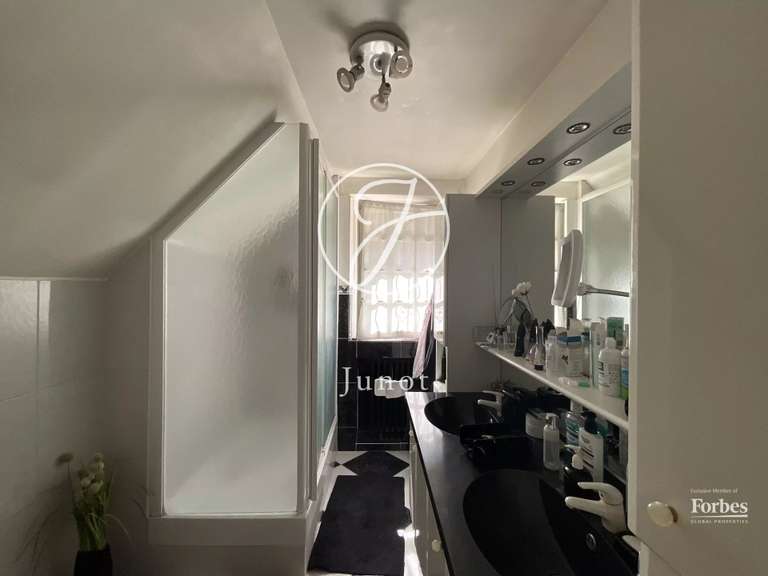 Maison Marcq-en-Baroeul - 6 chambres - 330m²