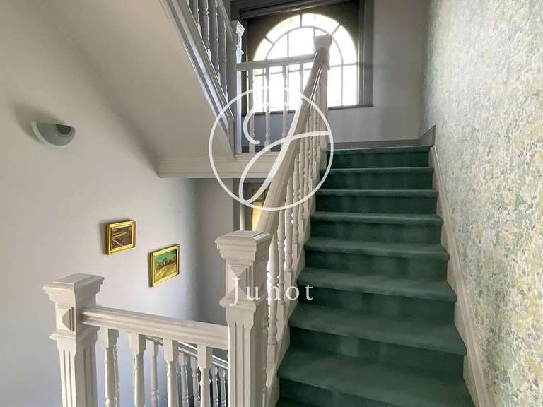 Maison Hazebrouck - 6 chambres - 334m²
