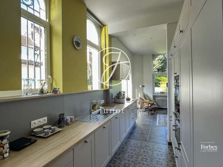 Maison Hazebrouck - 6 chambres - 334m²