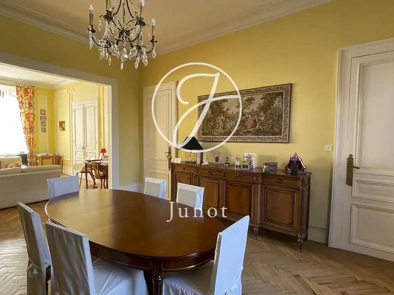Maison Hazebrouck - 6 chambres - 334m²