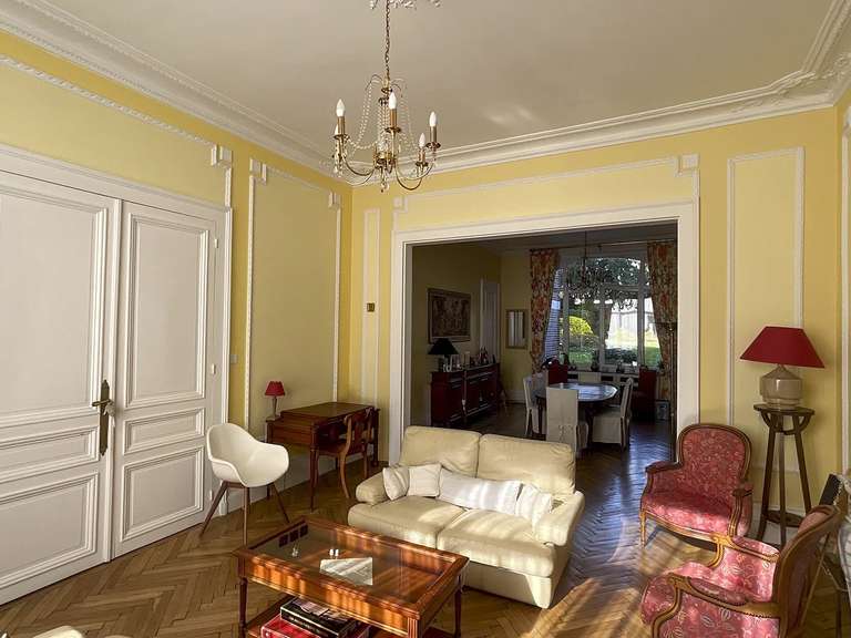 Maison Hazebrouck - 6 chambres - 334m²