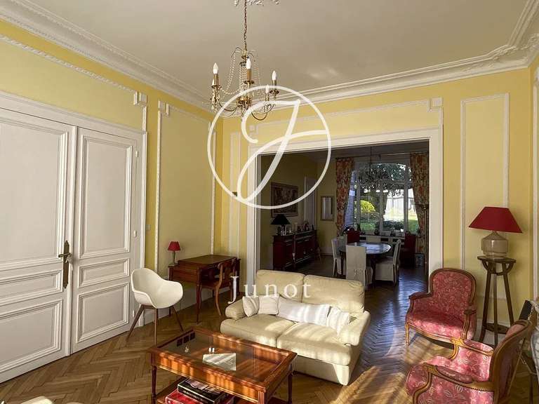 Maison Hazebrouck - 6 chambres - 334m²