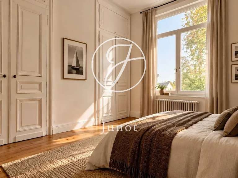 House Mons-en-Baroeul - 7 bedrooms - 289m²