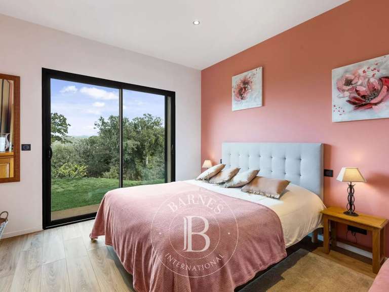Maison Porto-Vecchio - 4 chambres - 229m²
