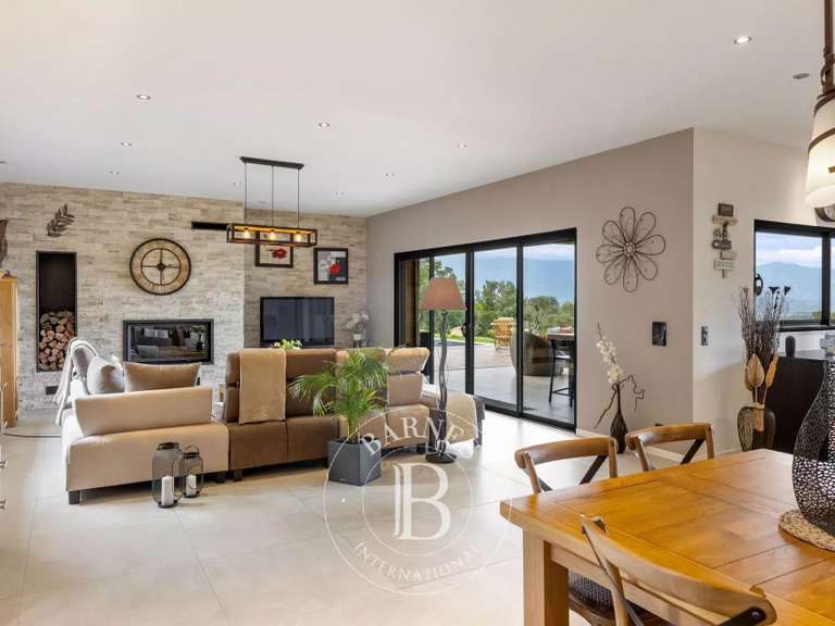 Maison Porto-Vecchio - 4 chambres - 229m²