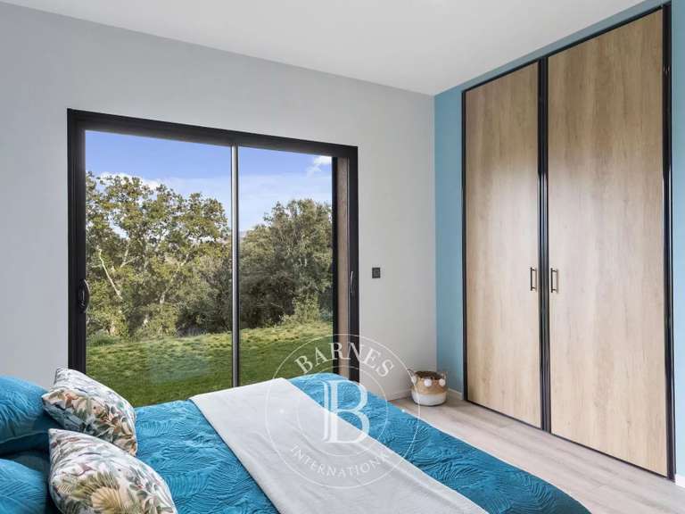 Maison Porto-Vecchio - 4 chambres - 229m²