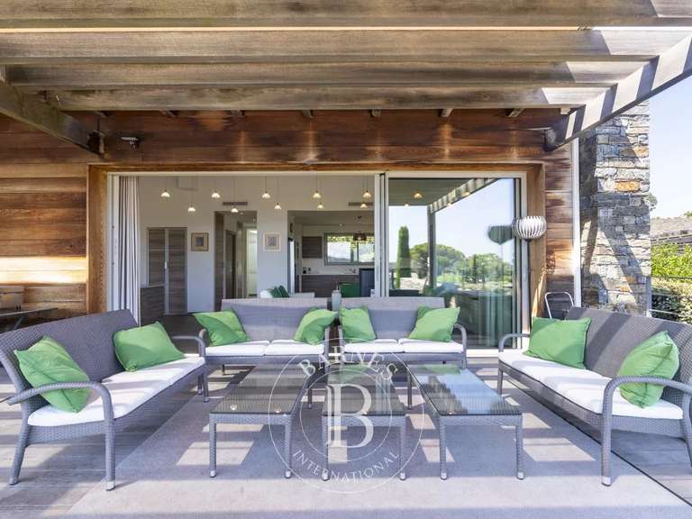 Maison Porto-Vecchio - 3 chambres - 143m²