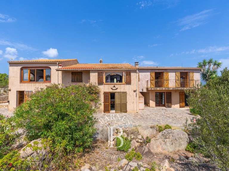 House with Sea view Bonifacio - 4 bedrooms - 228m²