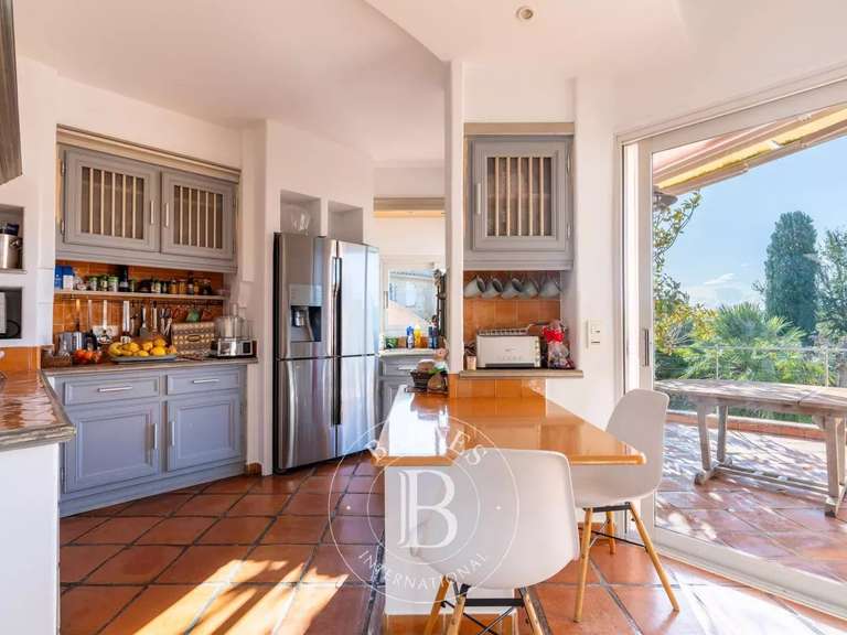 House Porto-Vecchio - 4 bedrooms - 200m²