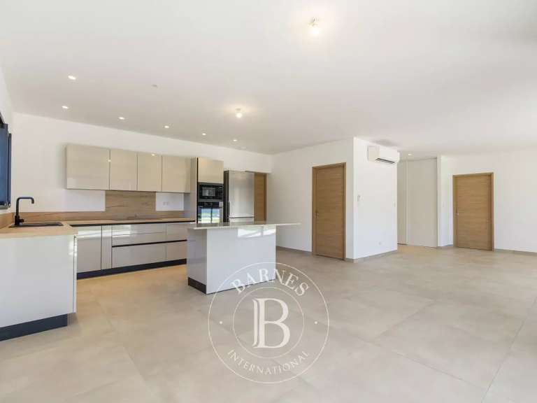 House Solaro - 4 bedrooms - 167m²