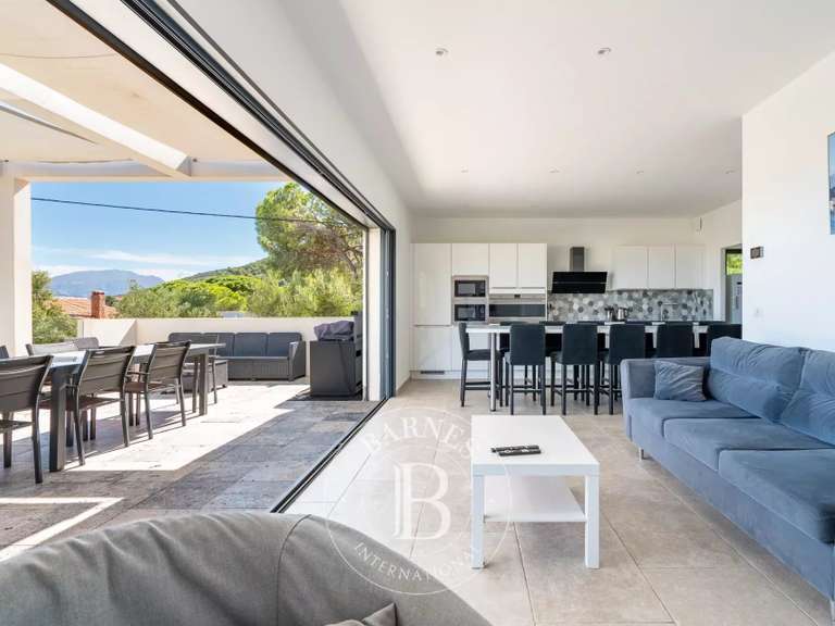 Maison Calvi - 6 chambres - 207m²