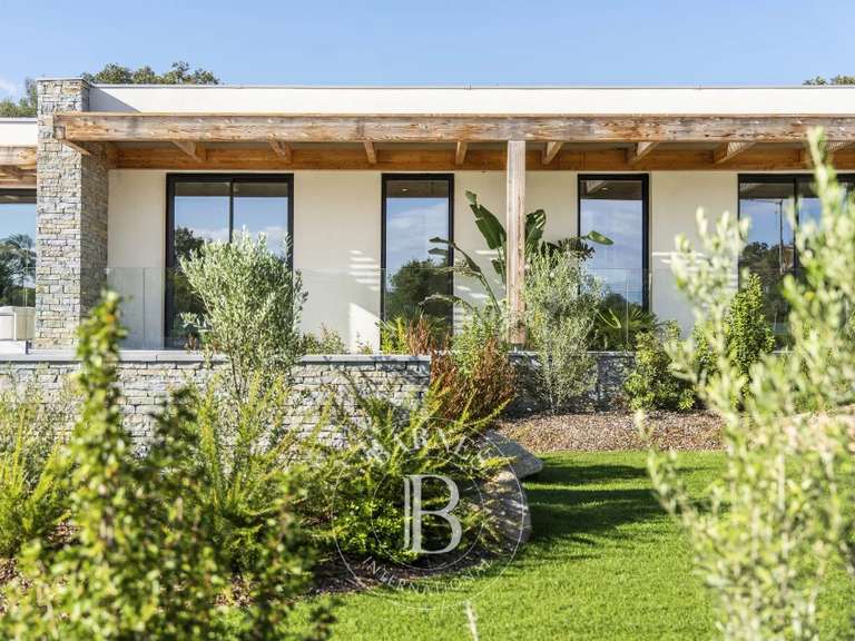 Maison Zonza - 4 chambres - 223m²